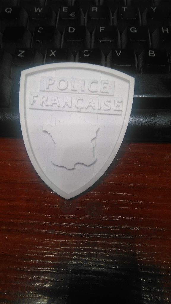 grabado cnc atrezzo serie televisión- prosolda laser